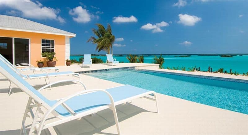 Breezy Palms Villa — luxury villa photo 3