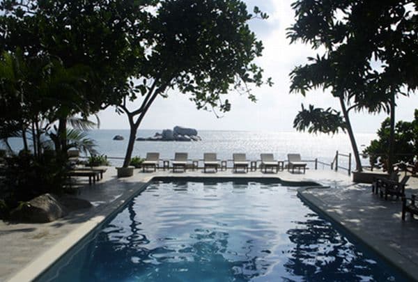 Nikoi Island Resort 2 — luxury villa photo 2
