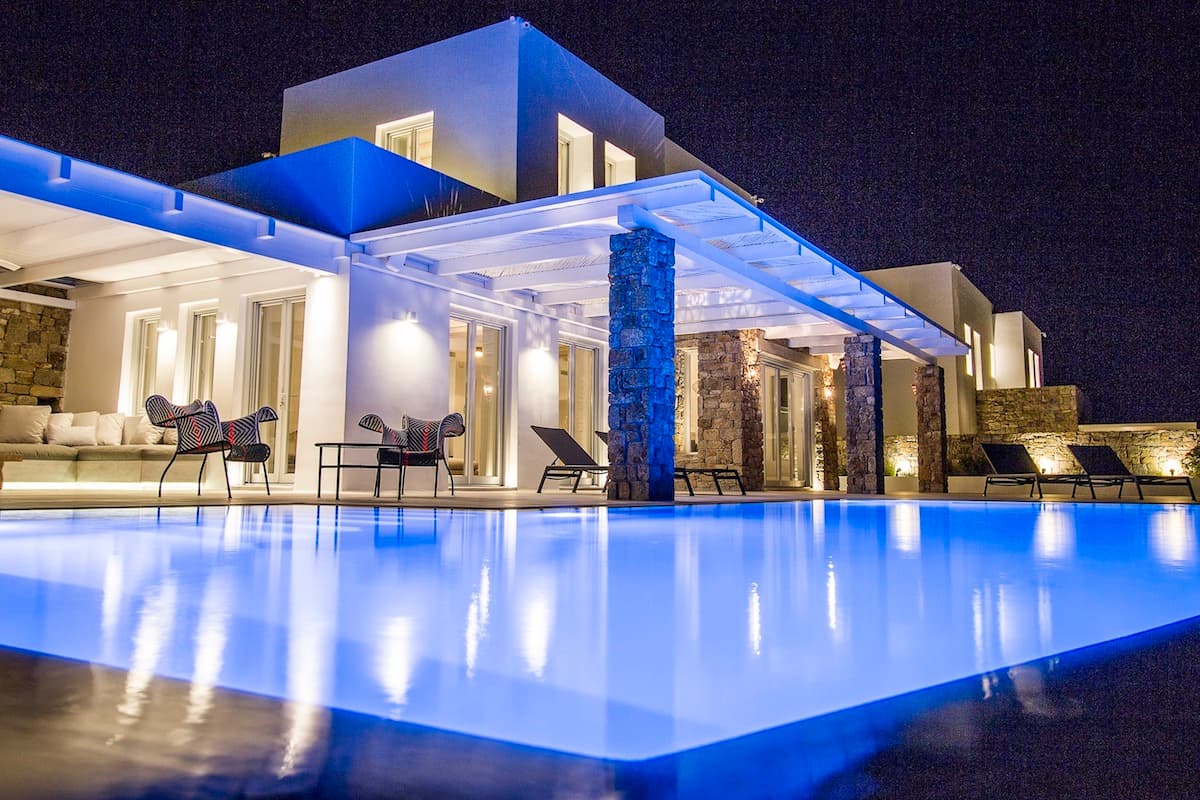 Villa Cleopatra — luxury villa photo 1