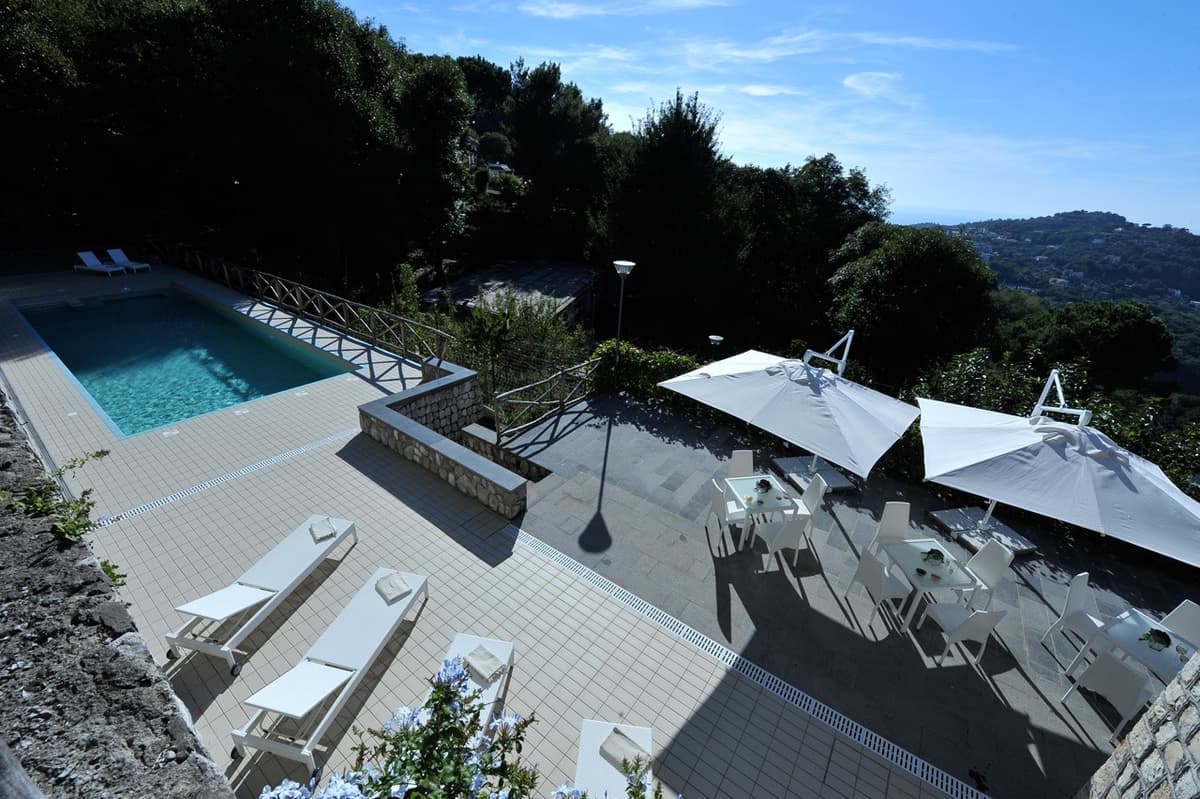 Villa Mambrini — luxury villa photo 1