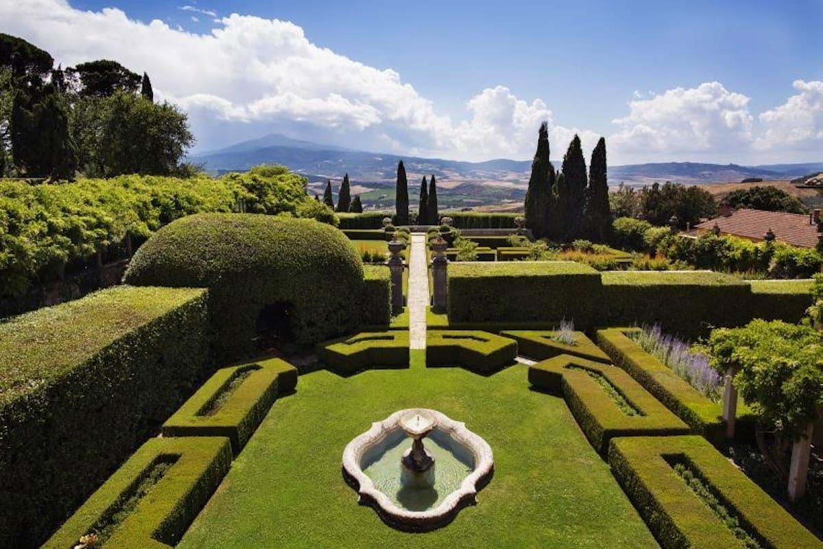 Villa La Foce — luxury villa photo 2