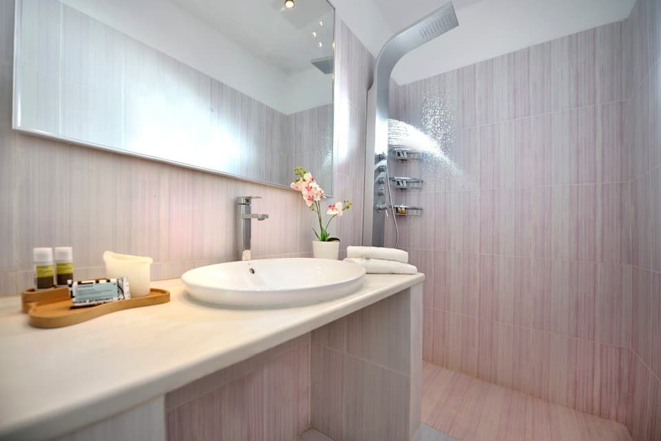 Saint John Mykonos SeaView Villa — luxury villa photo 20