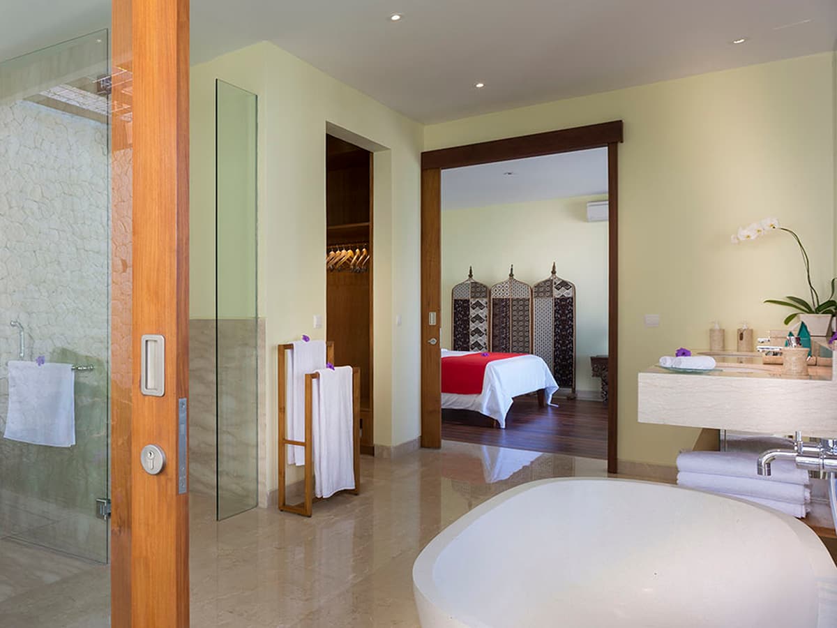 Pandawa Cliff Estate - Villa Markisa — luxury villa photo 3