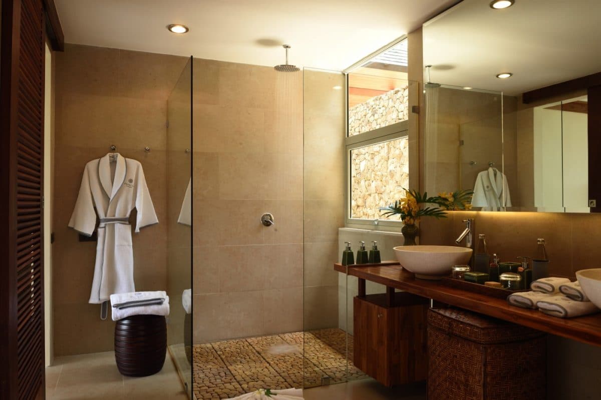 Atulya Residence — luxury villa photo 11