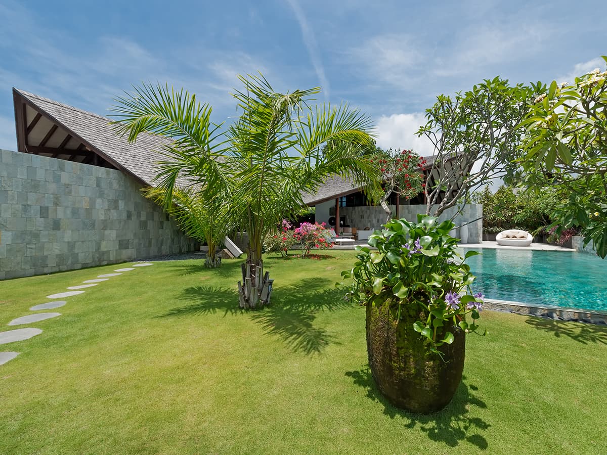 The Layar - 3 BDR Villas — luxury villa photo 16