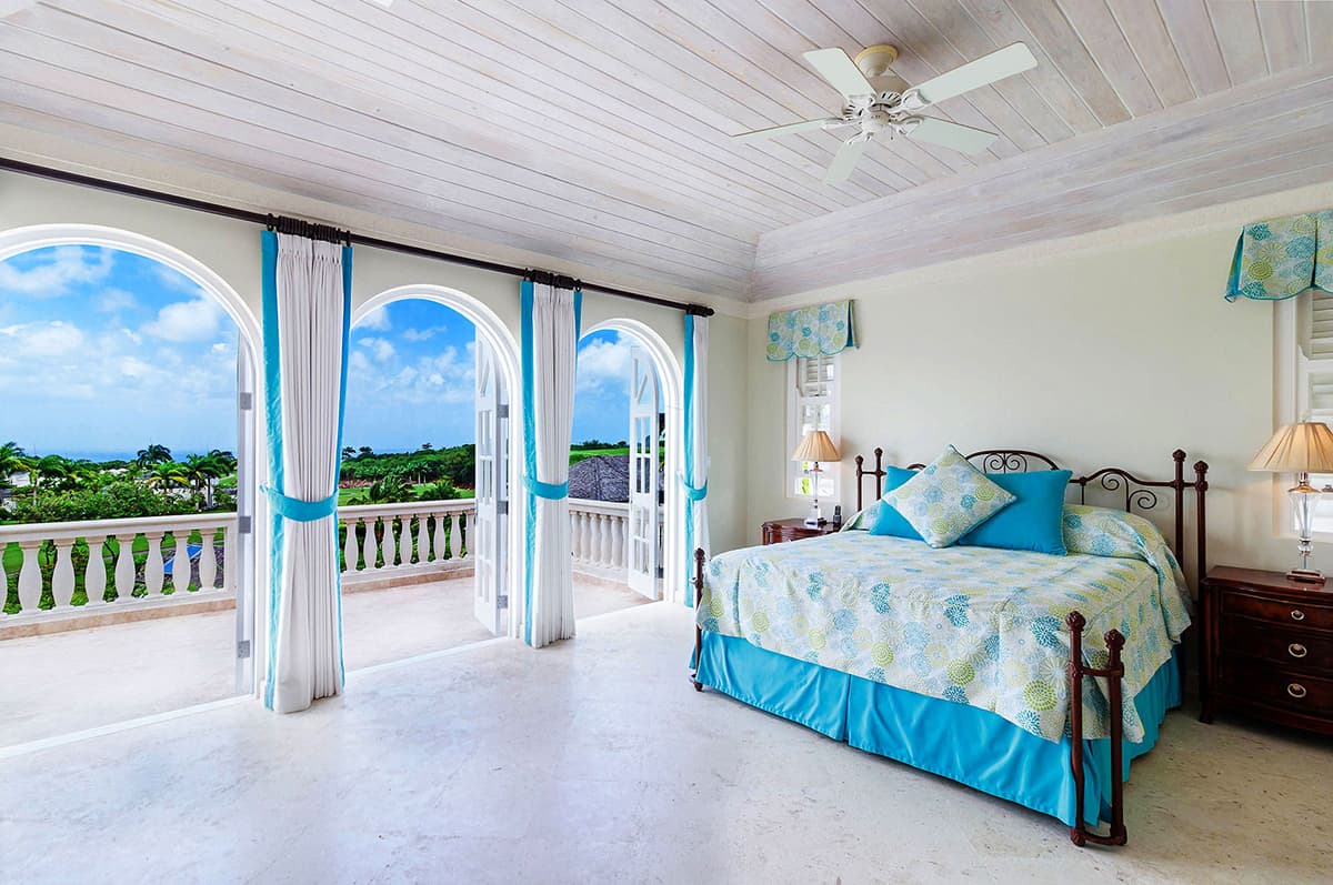 Cherub House — luxury villa photo 19