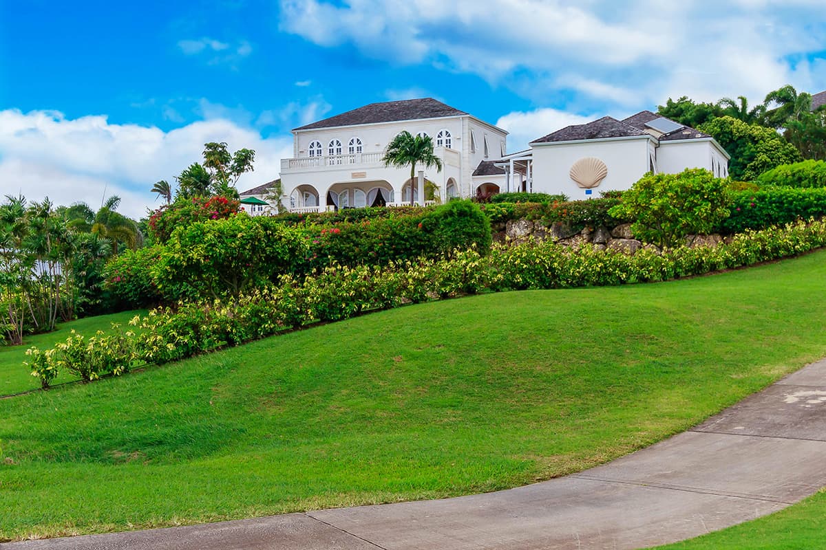 Cherub House — luxury villa photo 20