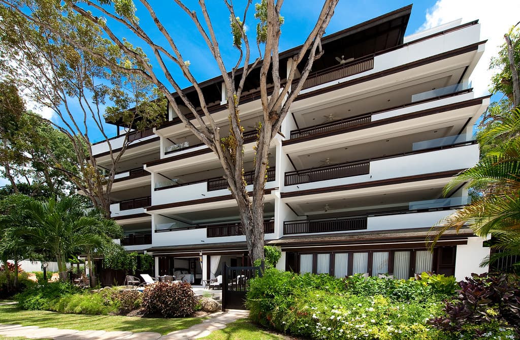 Coral Cove 2 - The Mahogany Tree — luxury villa photo 3