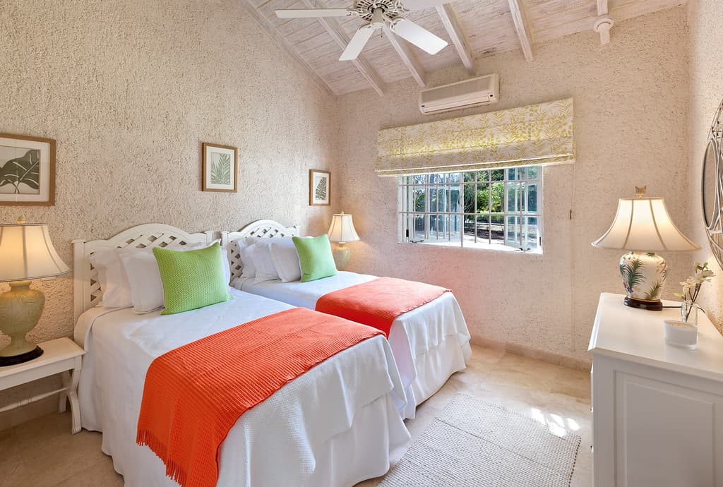 High Breeze — luxury villa photo 2