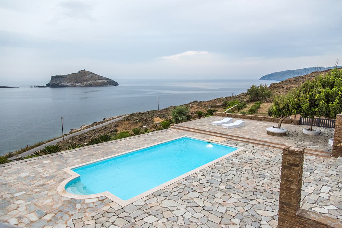 Ophius Retreat — luxury villa photo 1