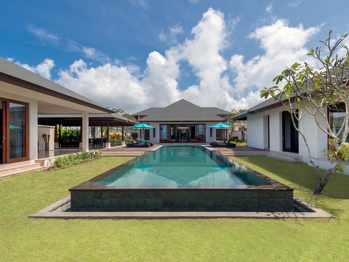 Pandawa Cliff Estate - Villa Marie — luxury villa photo 2