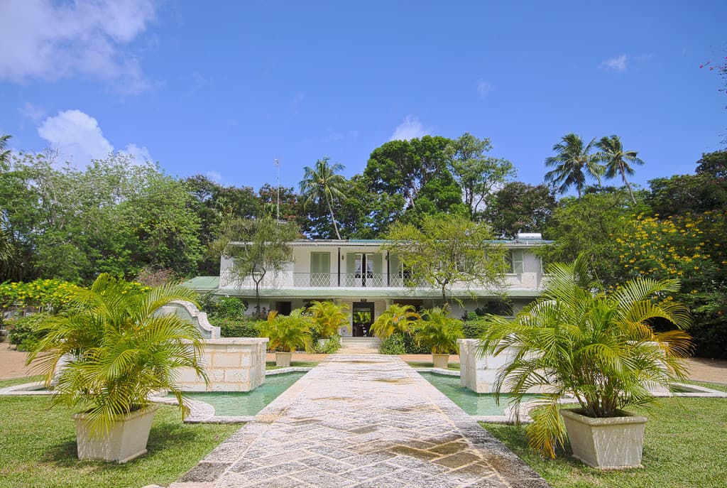 St. Helena — luxury villa photo 2