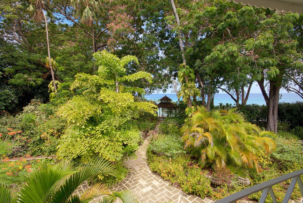 St. Helena — luxury villa photo 3