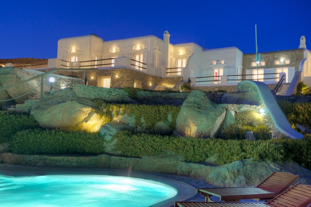 Super Paradise Villas — luxury villa photo 17