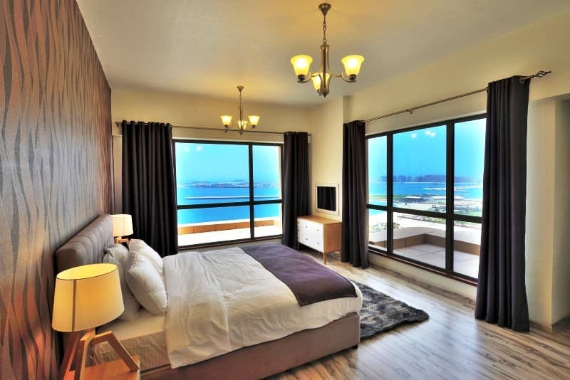Vacation Bay’s Sadaf Apartment with Relaxing Sea Views Perfect Shopping — luxury villa photo 1