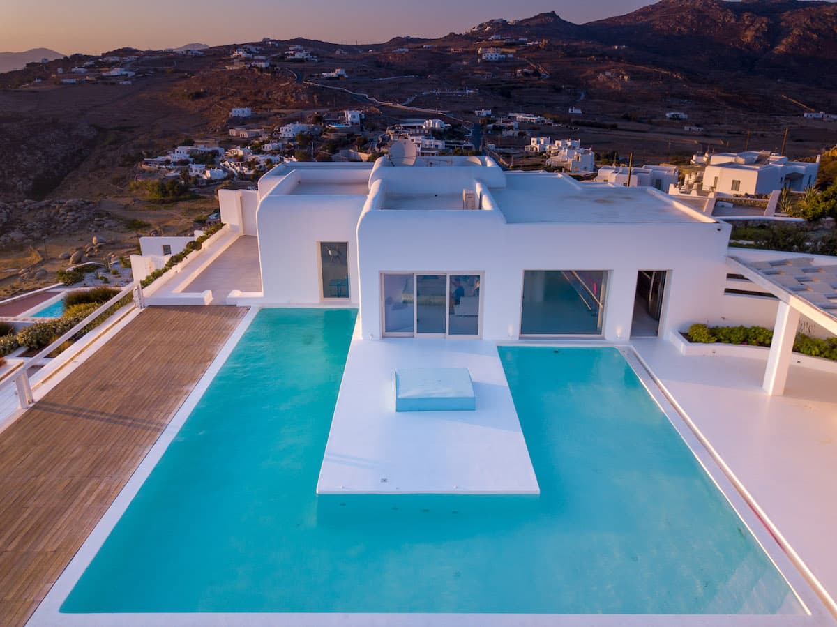 Villa Tourlos — luxury villa photo 2