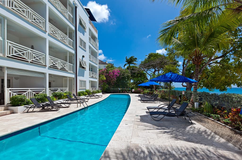 Waterside 402 — luxury villa photo 1
