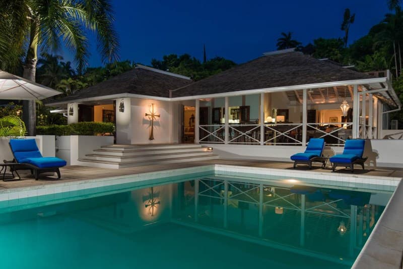 RoundHill Deluxe Villas — luxury villa photo 14
