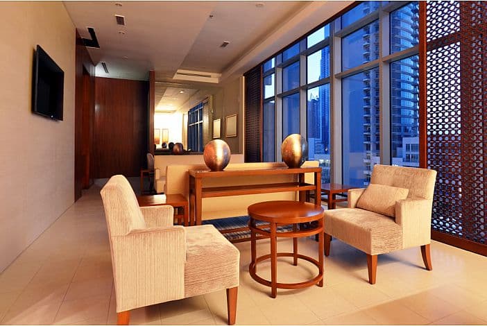 Downtown Boulevard Apartment — luxury villa photo 15