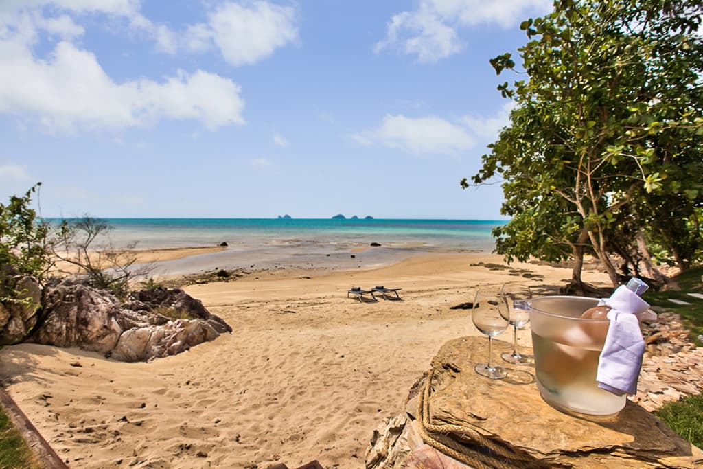 The View — luxury villa photo 16