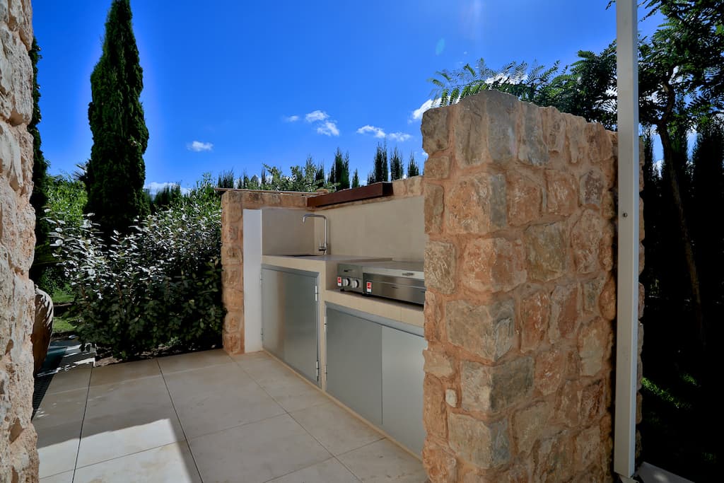 Cala Conta Dream — luxury villa photo 3