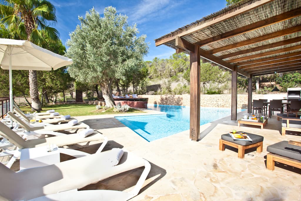 Can Cala Bassa — luxury villa photo 3