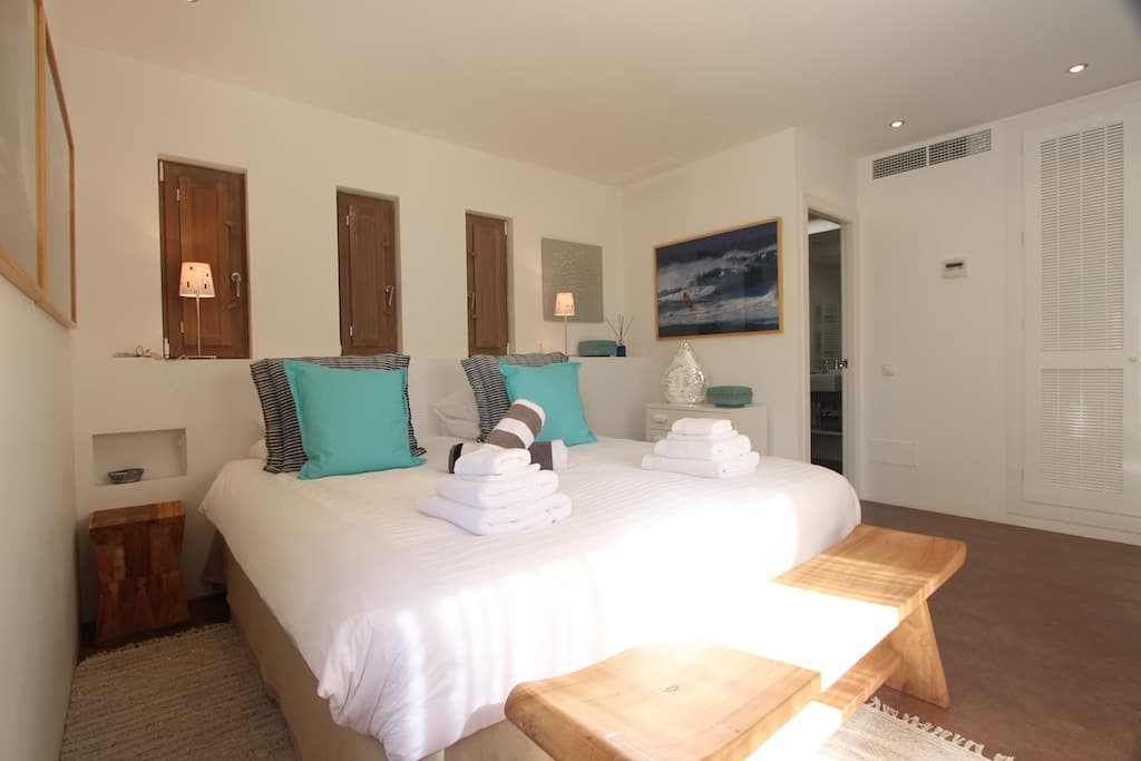 Can Juana — luxury villa photo 2