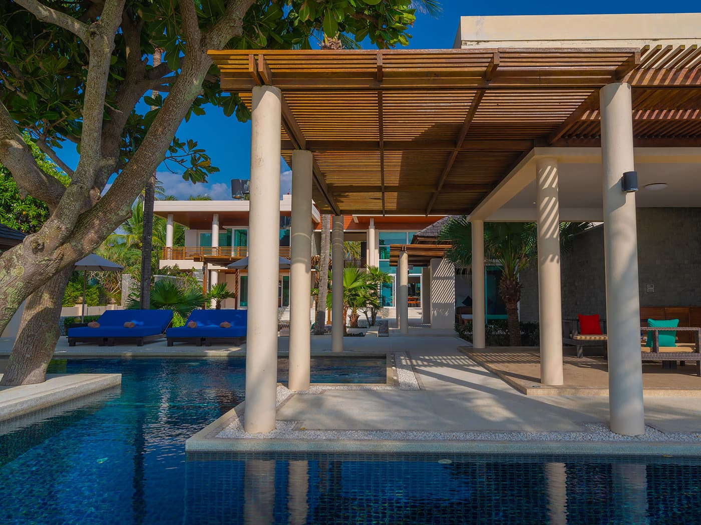 Villa Yaringa — luxury villa photo 2