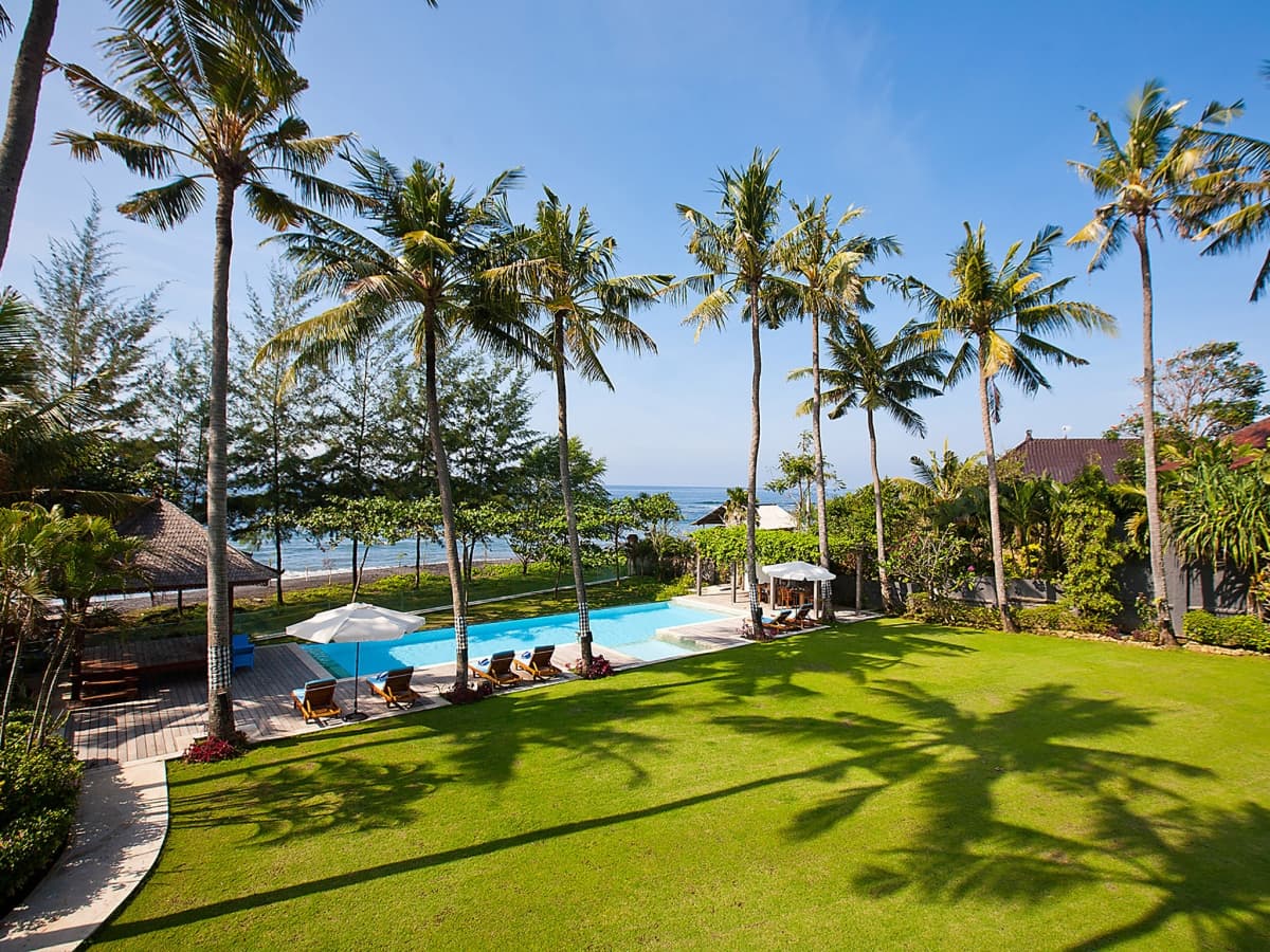 Puri Nirwana Villa — luxury villa photo 2