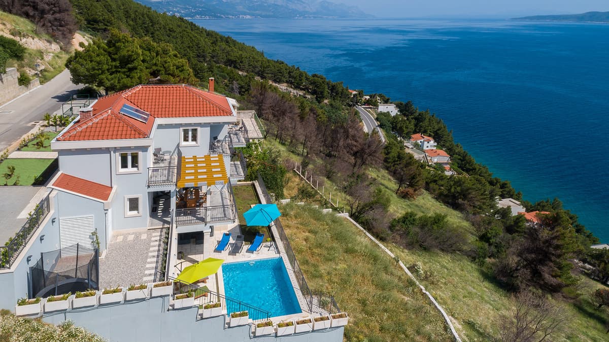 Villa Mimice Equinox — luxury villa photo 2