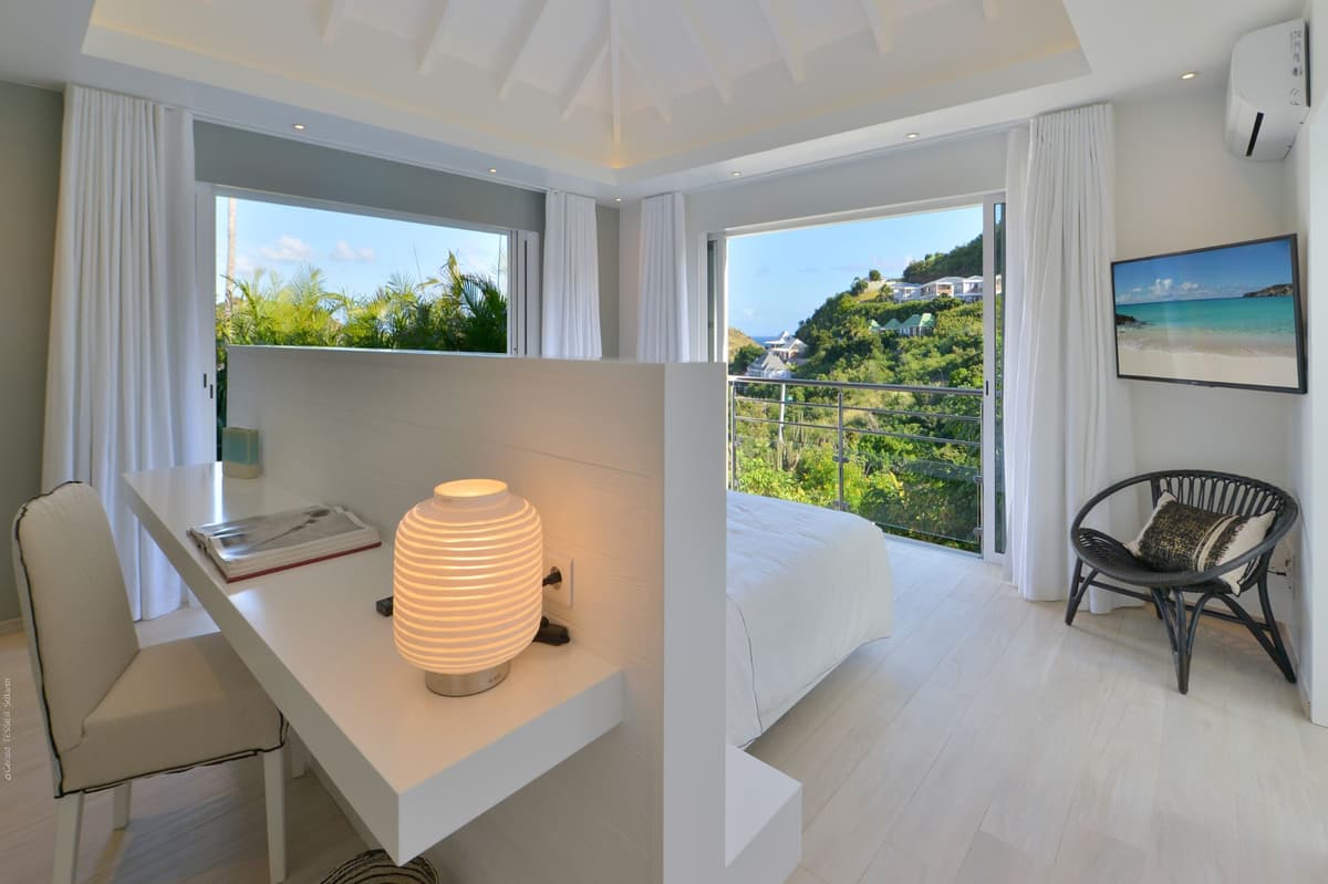 Villa South Wave — luxury villa photo 3