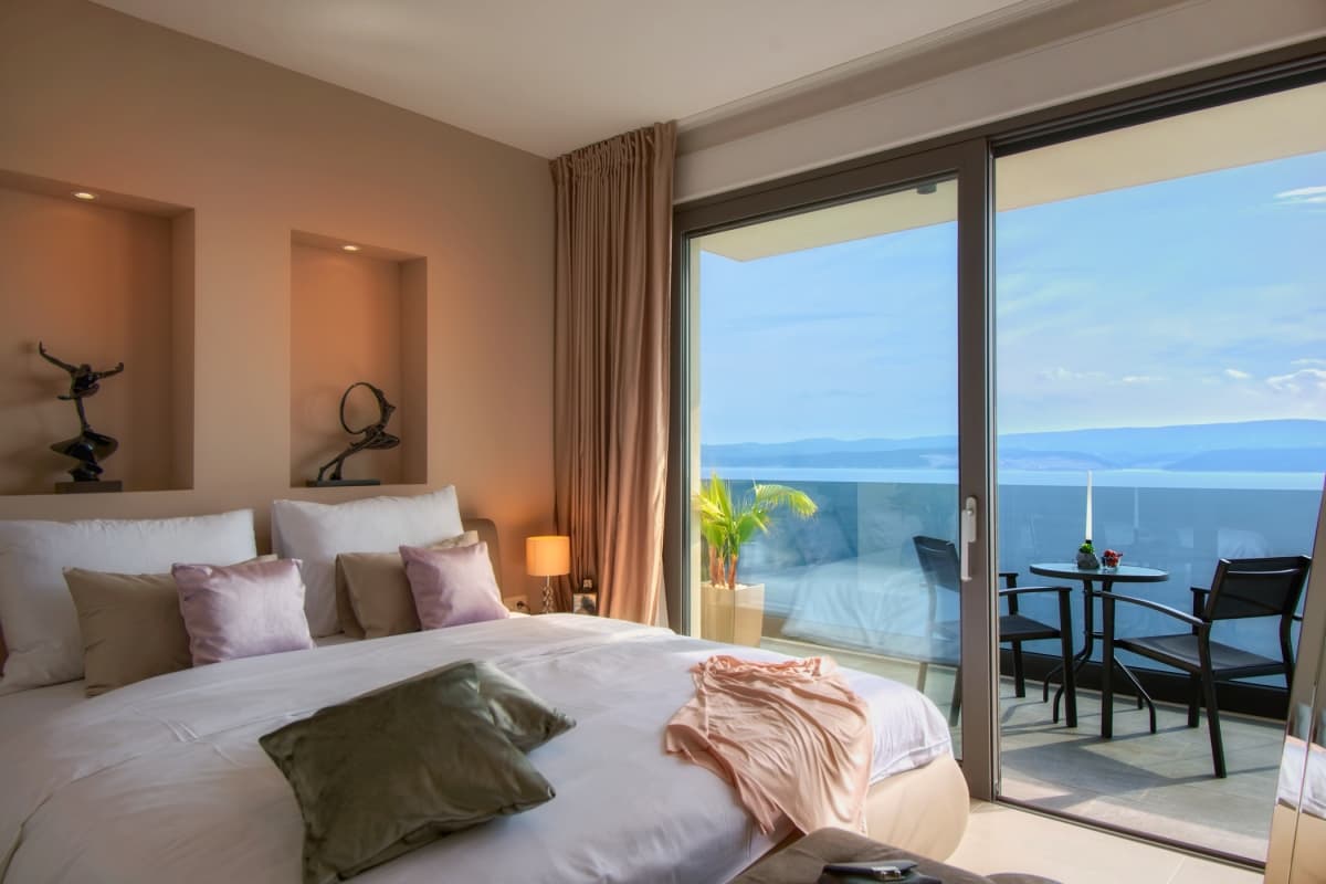 Happiness Villa — luxury villa photo 31