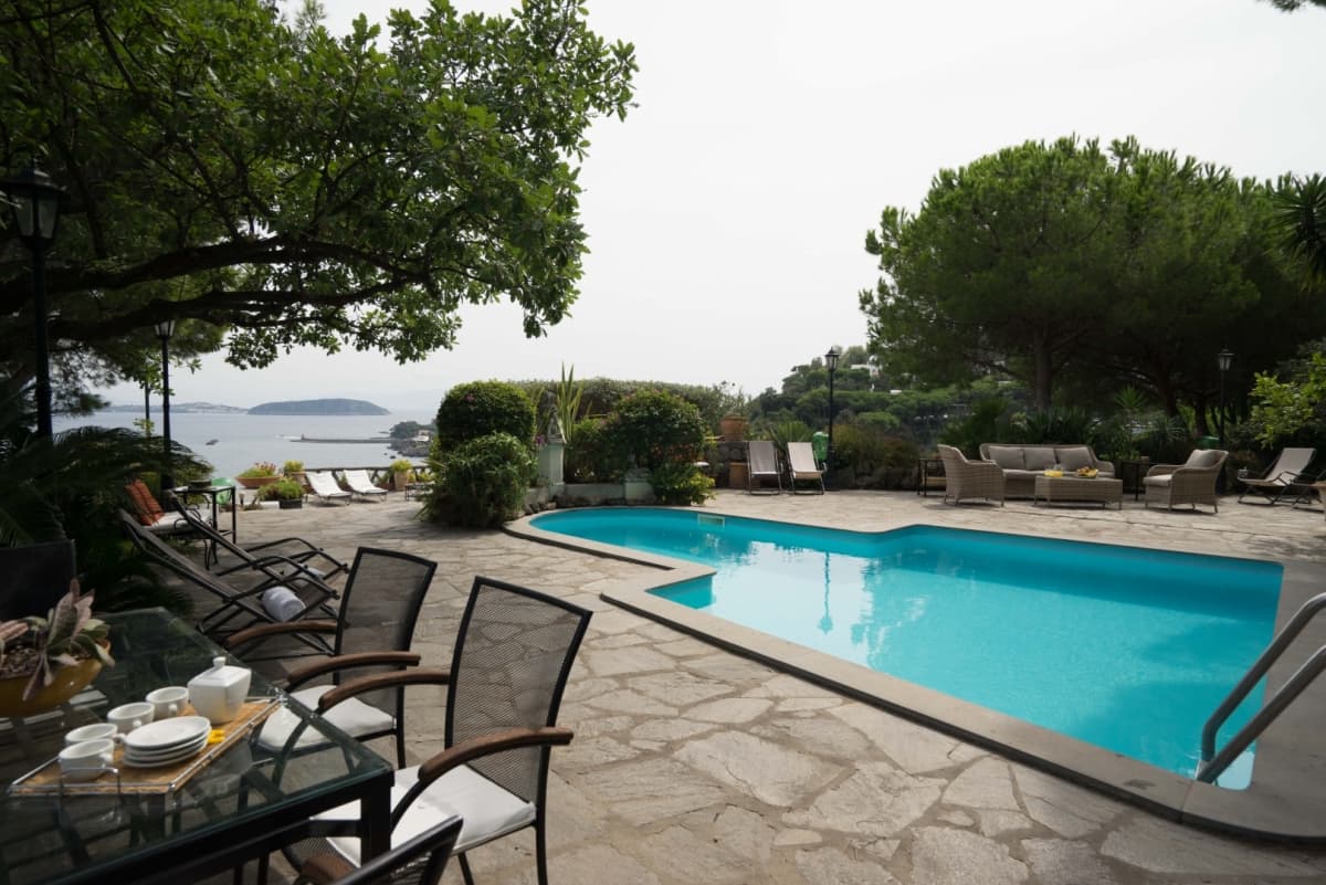 Villa Barkley — luxury villa photo 1