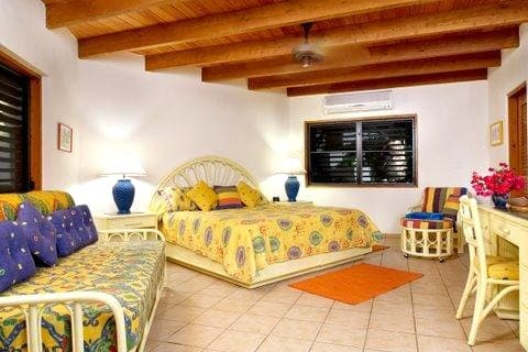 Loblolly Villa — luxury villa photo 3
