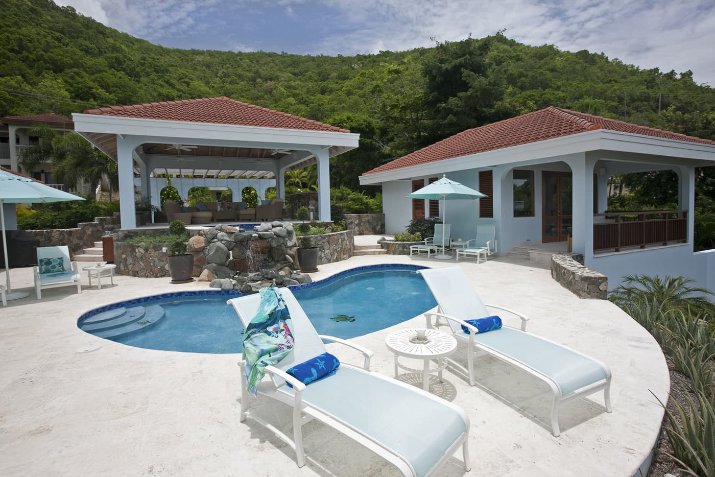 Blue Lagoon Villa — luxury villa photo 13