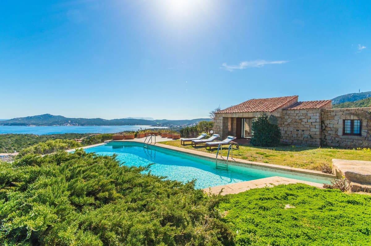 Villa Sunshine Lux — luxury villa photo 2