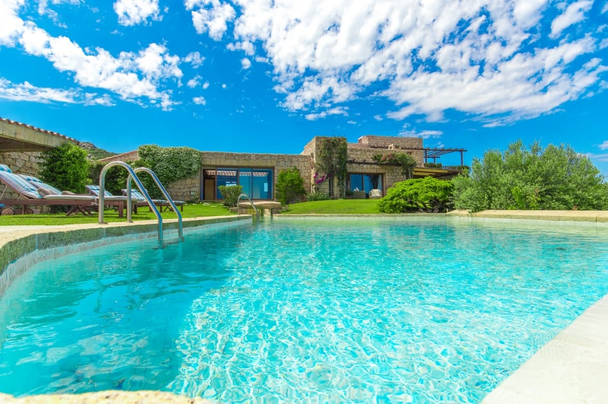 Villa Sunshine Lux — luxury villa photo 3
