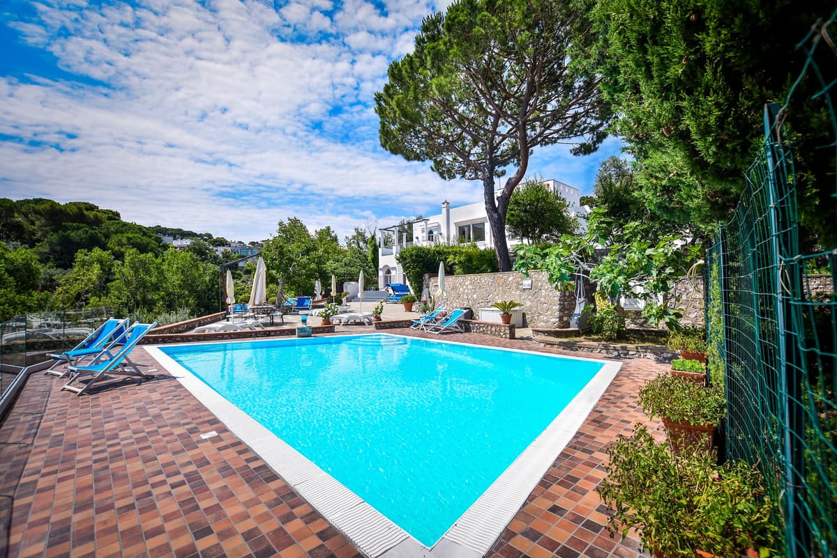 Villa Carolina — luxury villa photo 1