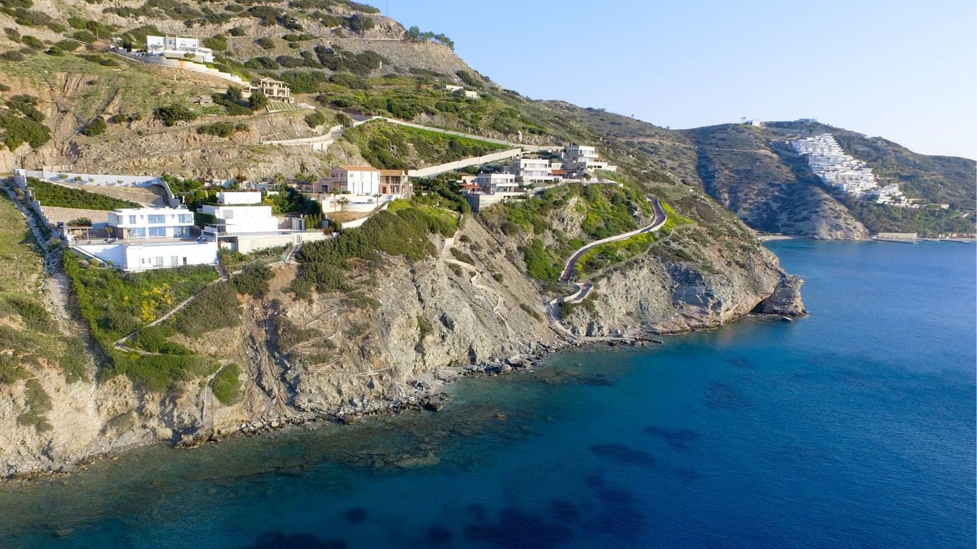 Epavli Luxury Villa — luxury villa photo 36
