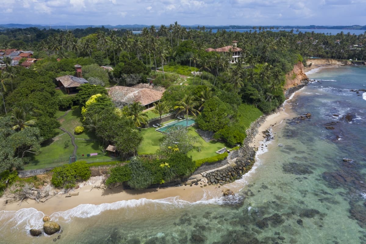 Suriyawatta — luxury villa photo 2