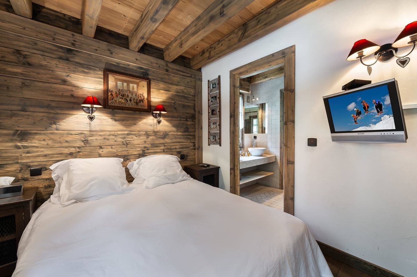 Chalet Marmotta — luxury villa photo 16