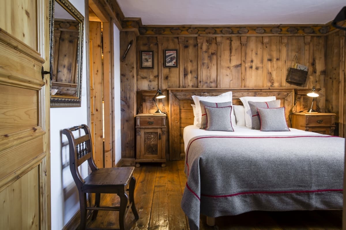 Chalet Anchorage — luxury villa photo 2