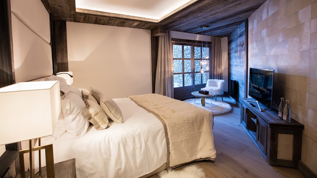 Chalet Bellacosta — luxury villa photo 2