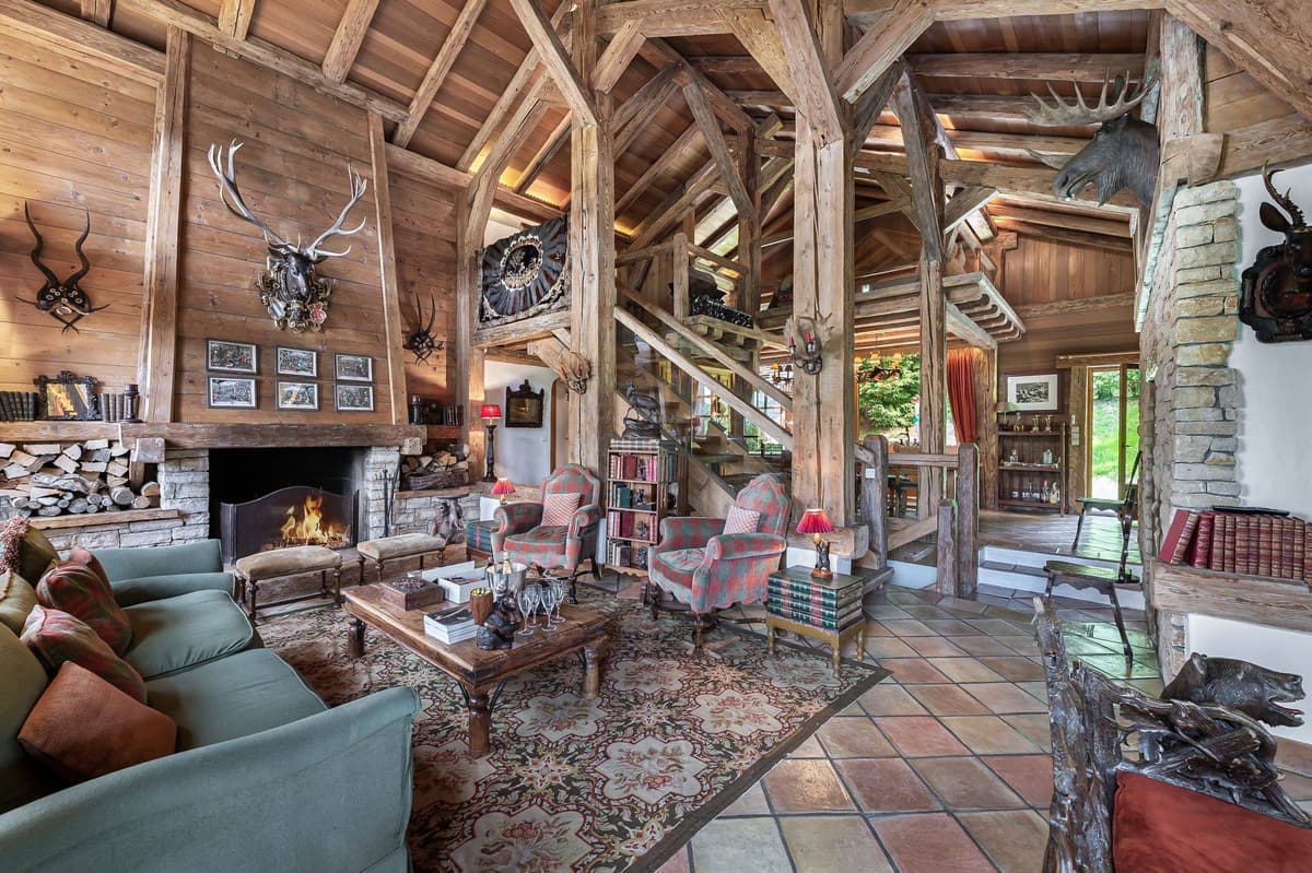 Chalet Les Brames — luxury villa photo 1