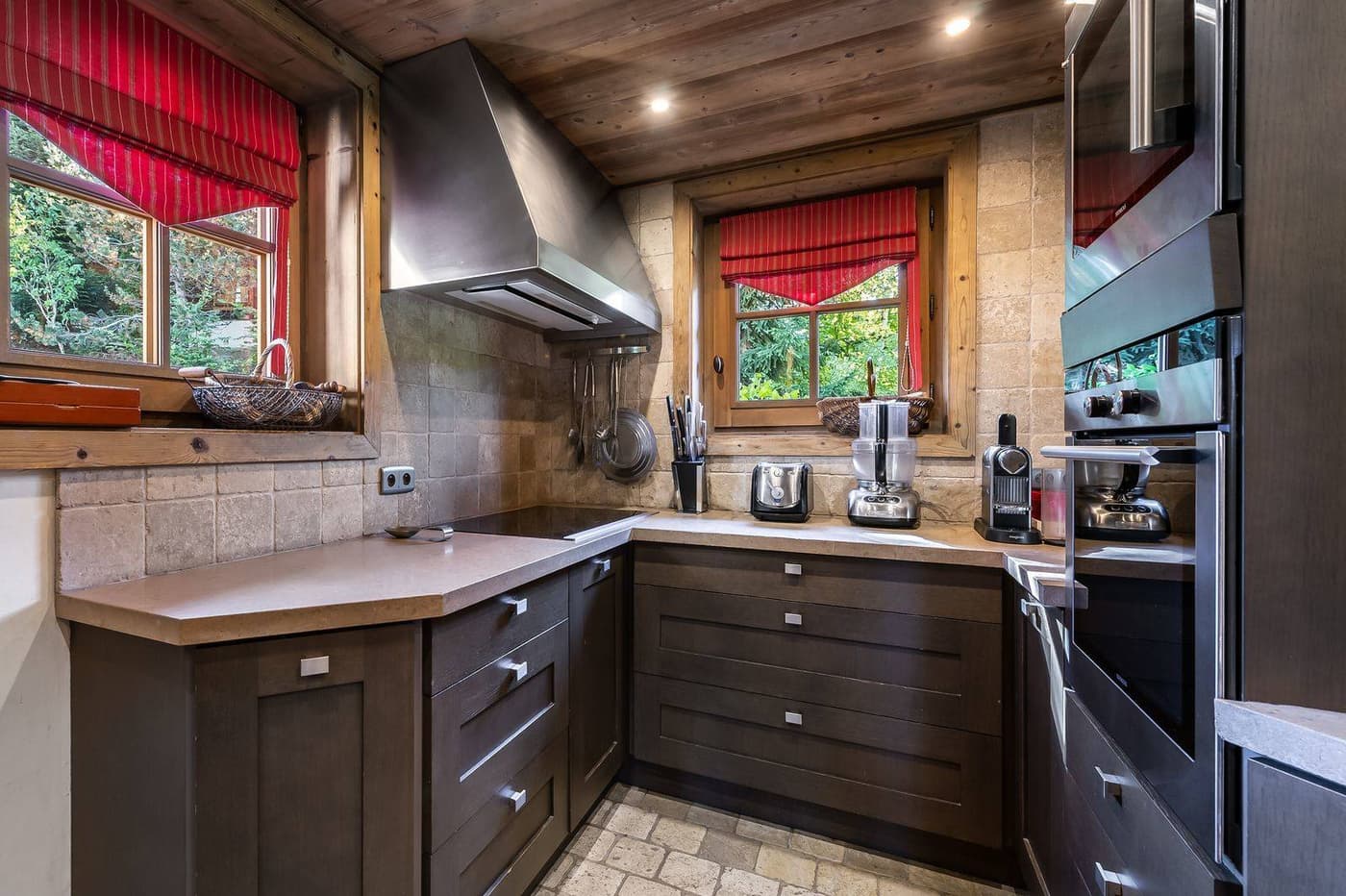CHALET MANDARINE BLANCHE — luxury villa photo 34