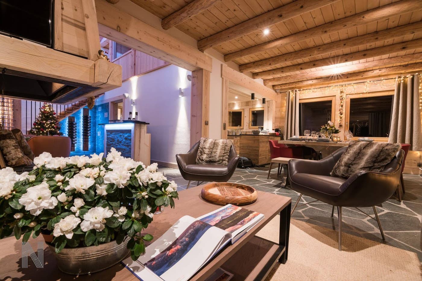 CHALET NÉPAL — luxury villa photo 1