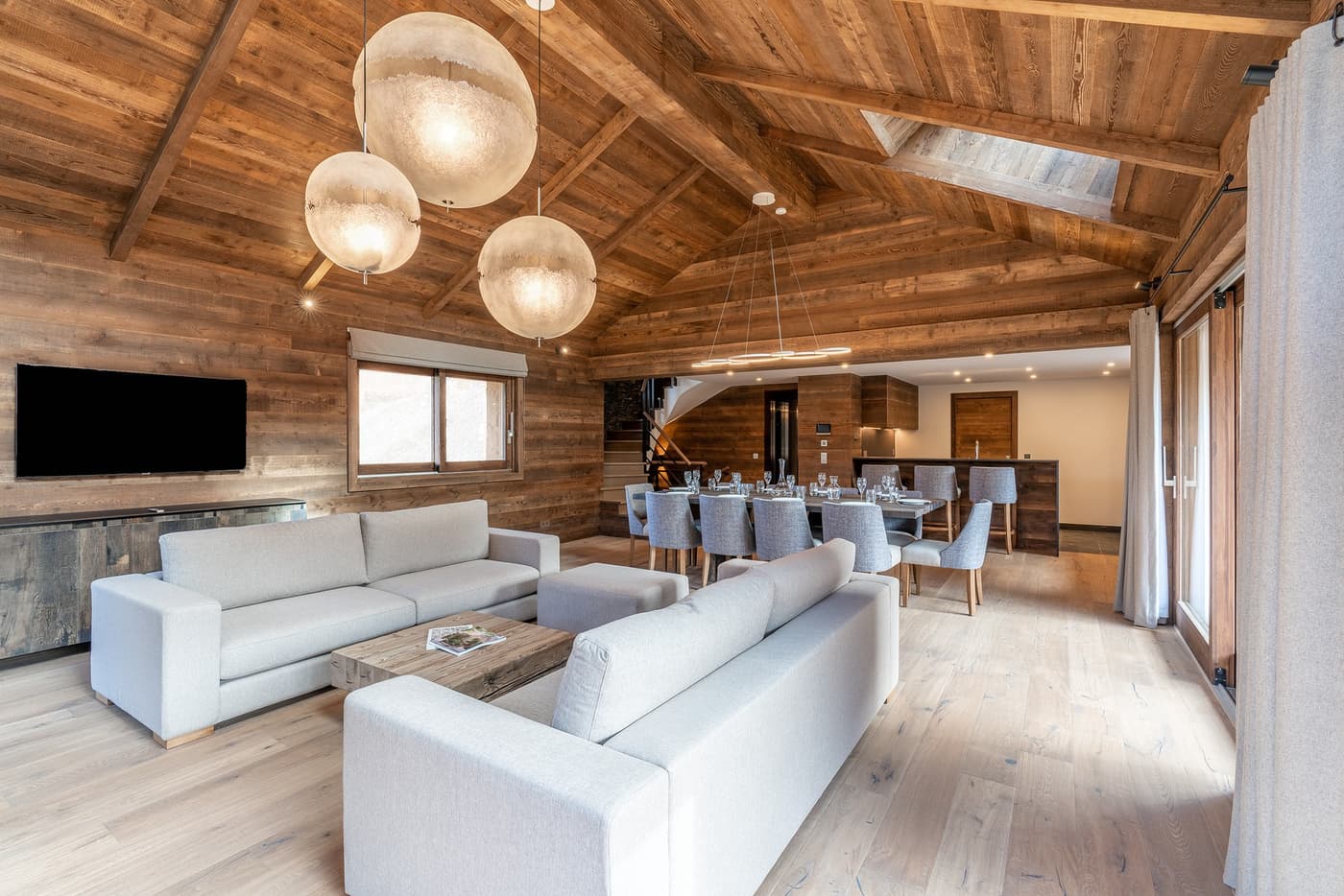 CHALET APPALOOSA — luxury villa photo 2