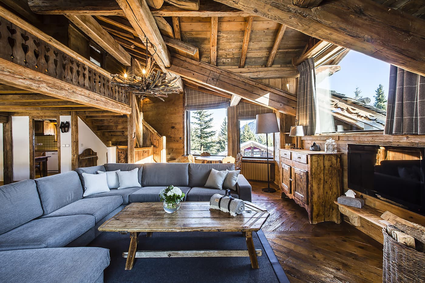CHALET AGO DI FRUTTA — luxury villa photo 3