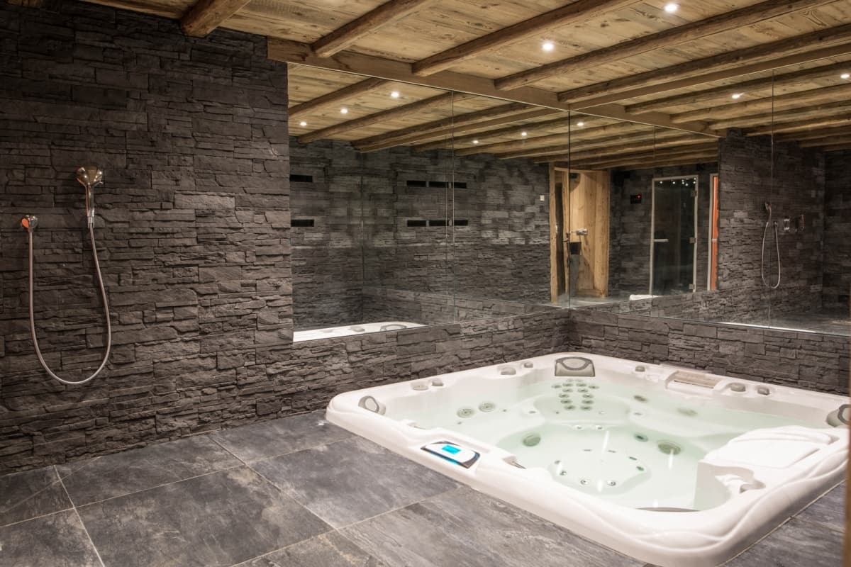 CHALET SPARK — luxury villa photo 14