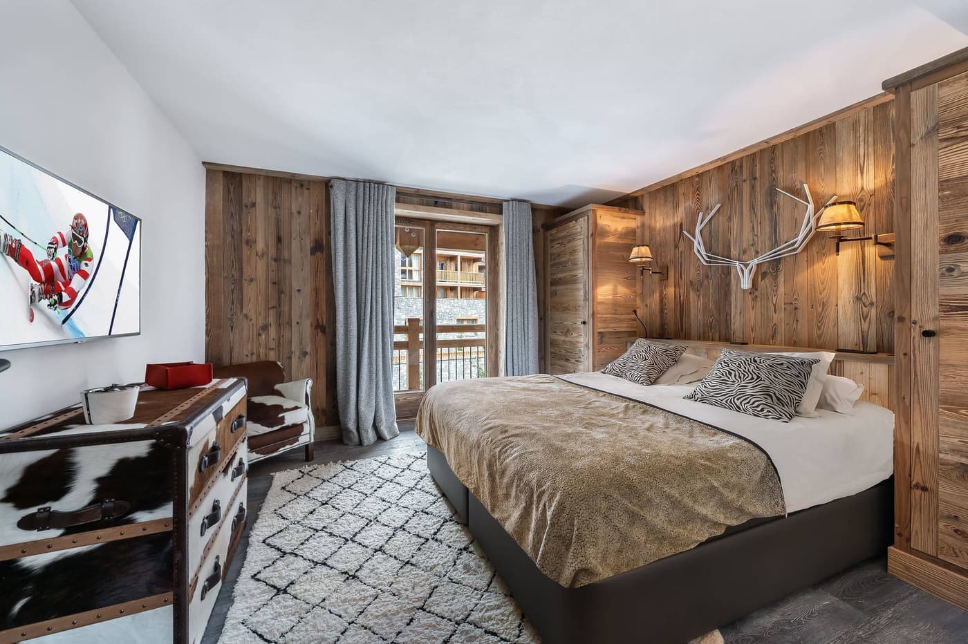 Apartment Grizzly 204 — luxury villa photo 3